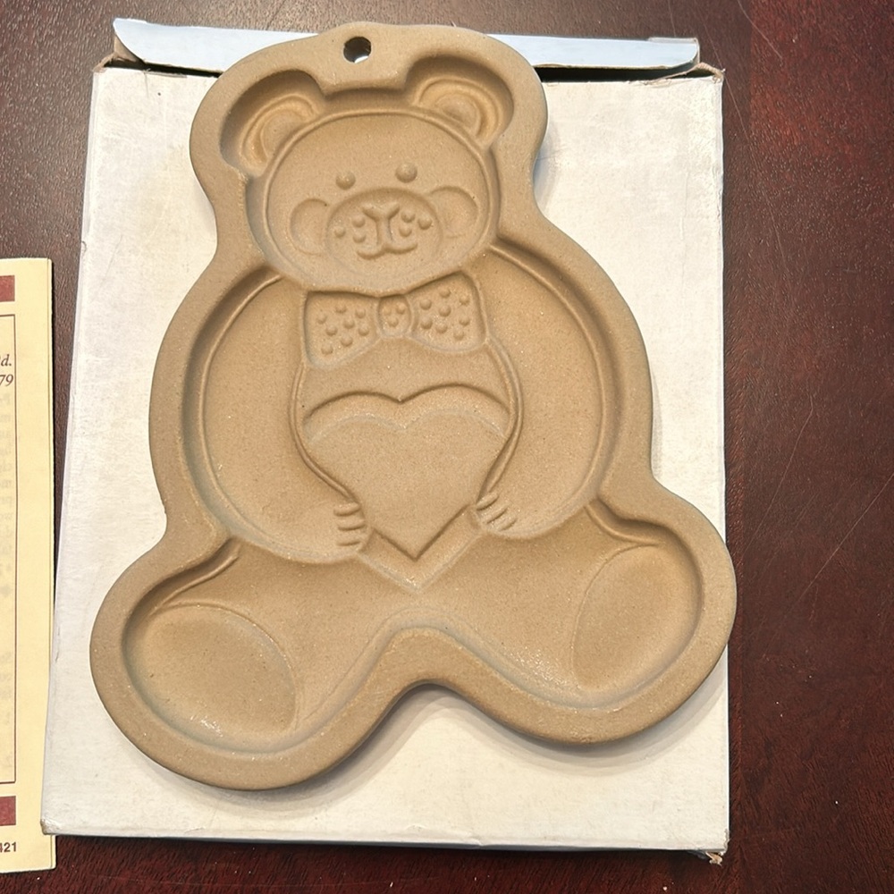 The Pampered Chef Teddy Bear Cookie Mold
